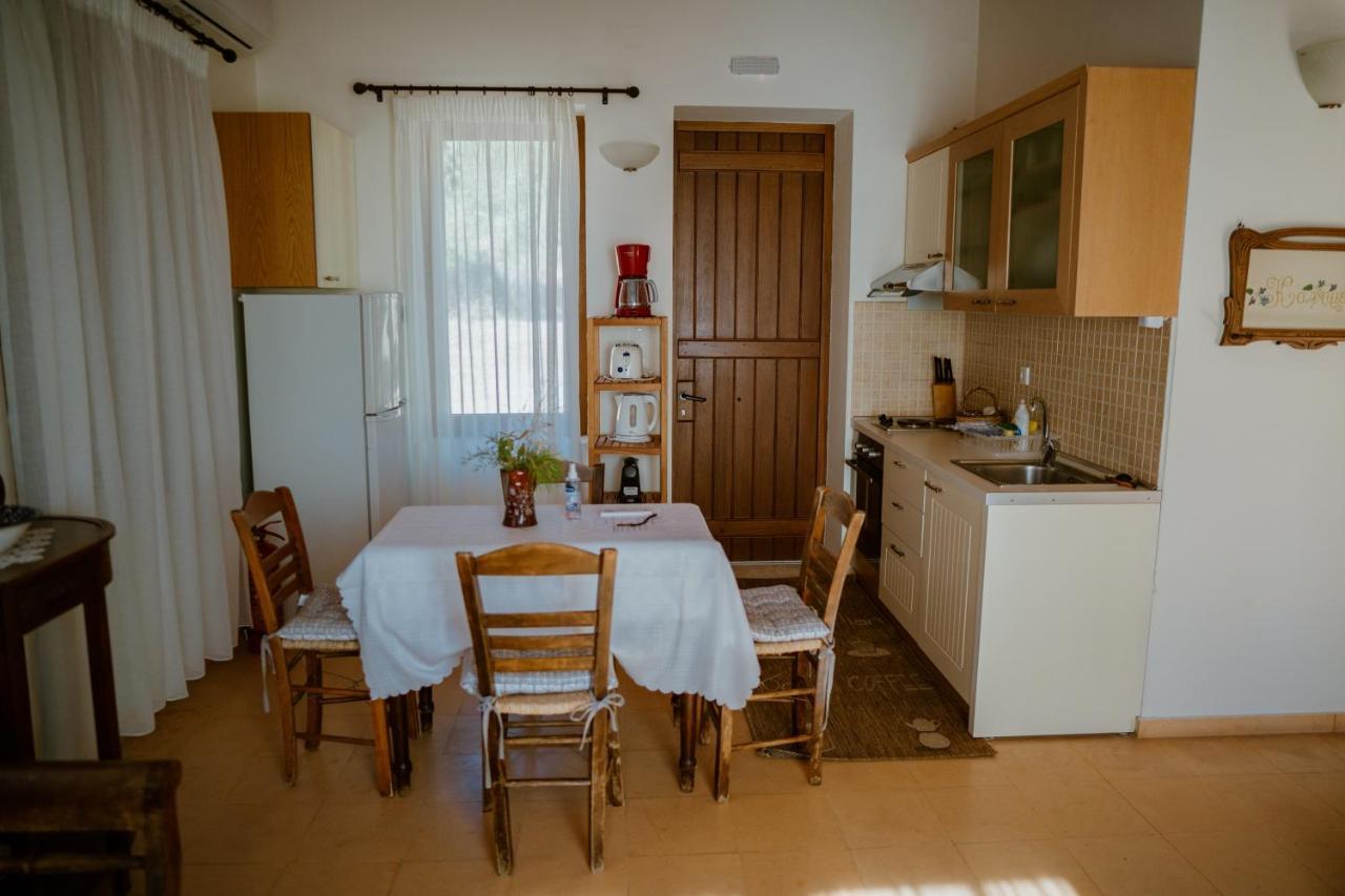 Seafront Traditional Stone House In Sunset Olive Grove - B Alyfanta 외부 사진